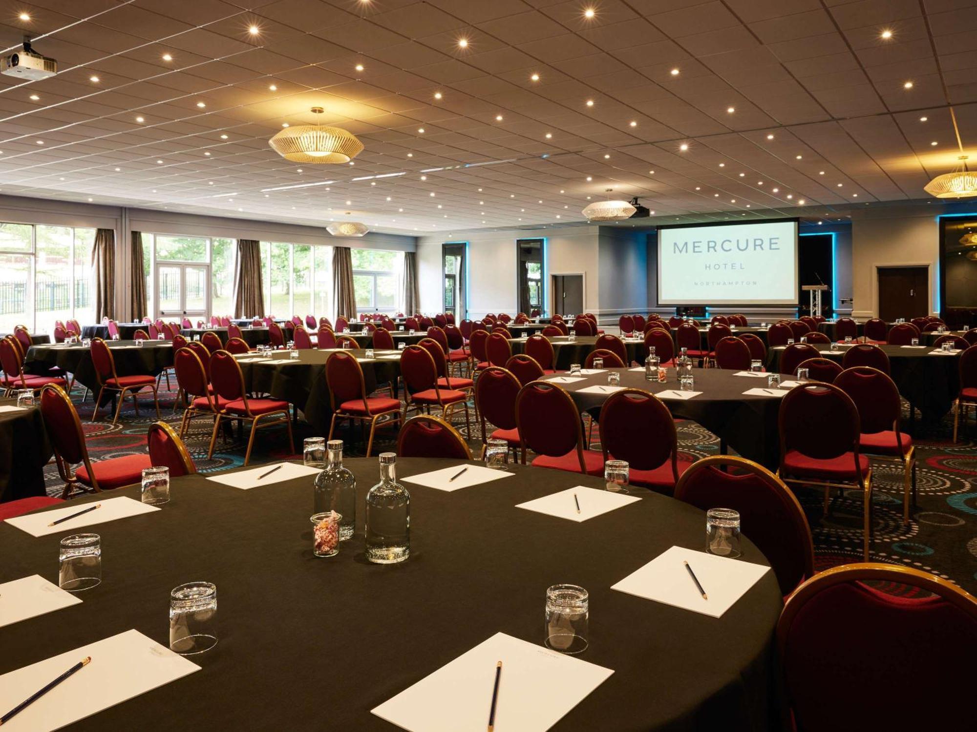 Mercure Northampton Bagian luar foto