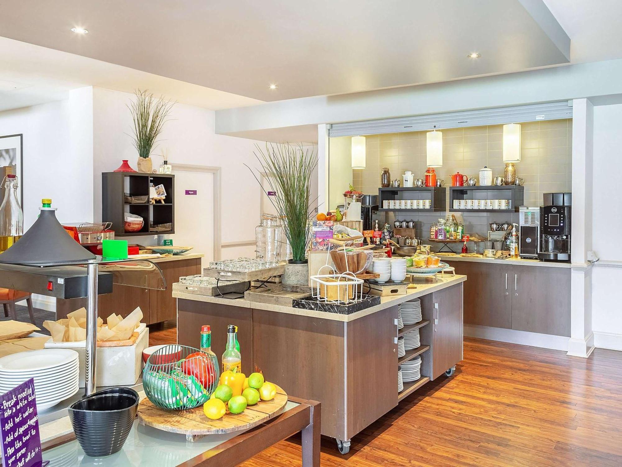Mercure Northampton Bagian luar foto