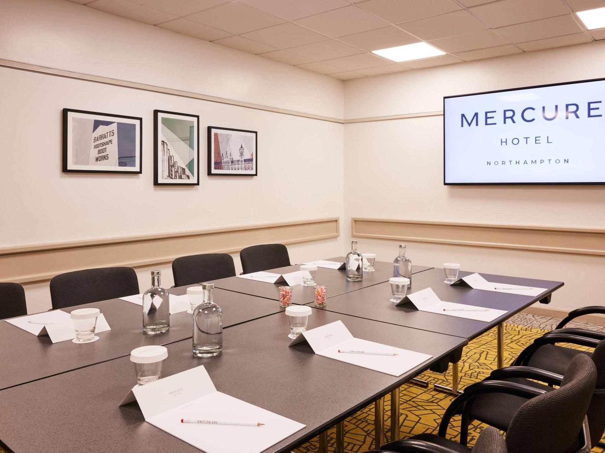 Mercure Northampton Bagian luar foto